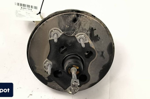 SERWO HAMULCOWE NISSAN NOTE 46007AX702