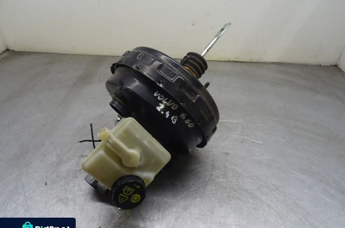 VOLVO S60 LIFT 2.4B SERWO HAMULCOWE P30793676