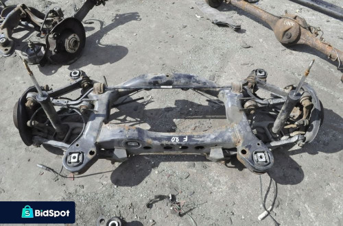 BMW F20 ZAWIESZENIE BELKA TYŁ