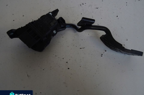 PEDAŁ GAZU AUDI A6 C6 4F2721523