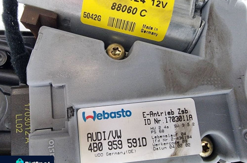 SZYBERDACH AUDI A4 B6 8E0877255B