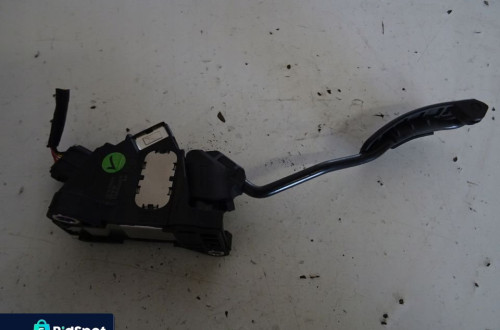PEDAŁ GAZU TOYOTA AVENSIS T27 78110-05020