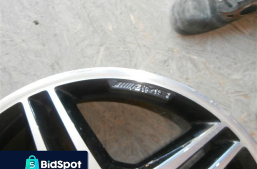 Alufelga felga MERCEDES 5X112 ET52 7,5J18 W176 AMG