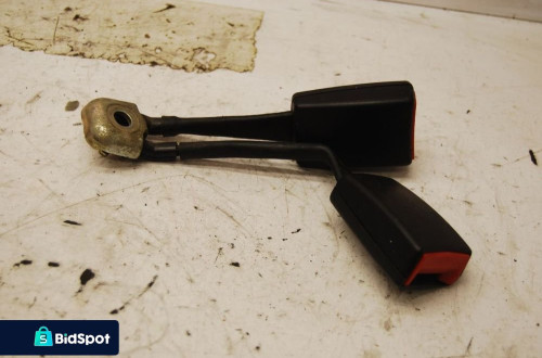 ZAPINKA PASA TYŁ TYLNA 8L0857739A AUDI A3 8L 8L0857739