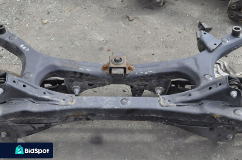 TOYOTA C-HR 1.8 ZAWIESZENIE BELKA TYŁ