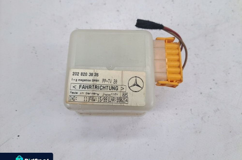MODUŁ STEROWNIK ALARMU MERCEDES W220 2028203826
