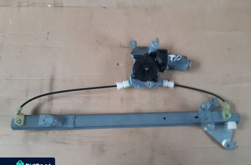 MECHANIZM SZYB PRAWY TYŁ NISSAN PATHFINDER R51