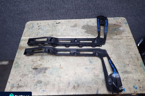 ŚLIZG BLENDY KLAPY FORD FOCUS MK3 KOMBI