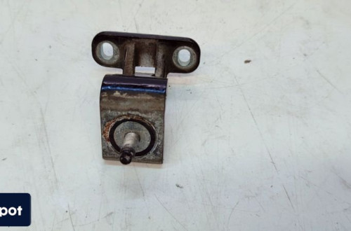 ZAWIAS KLAPY BAGAŻNIKA PRAWY LUB LEWY TYŁ AUDI A3 8V3 8V3827299