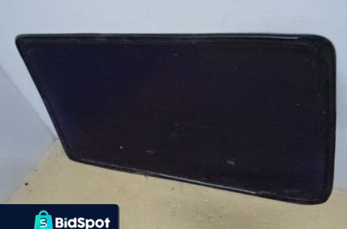 SZYBA KAROSERYJNA PRAWY TYŁ VW TRANSPORTER T4 90-95 NR229