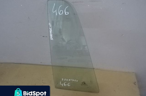 SZYBA KAROSERYJNA DRZWI LEWY TYŁ KIA SPORTAGE I NR466