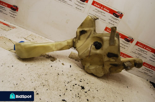 ZBIORNICZEK SPRYSKIWACZY 3B0955453AF VW PASSAT B5 LIFT 3B0955453AD
