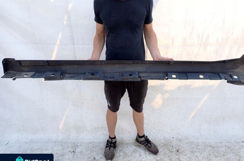 TOYOTA AVENSIS III 3 09-15 PRÓG PRAWY LISTWA PROGOWA PRAWA