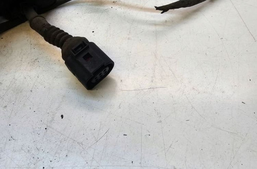 WIĄZKA ABS PRZÓDLEWA LUB PRAWA AUDI Q7 4L 7L0971279J