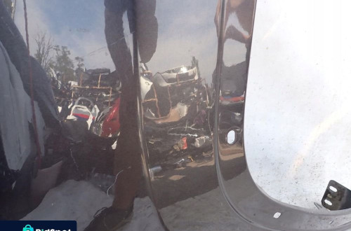 JEEP GRAND CHEROKEE IV 4 WK2 LIFT 13-21 BŁOTNIK PRZÓD PRZEDNI PRAWY