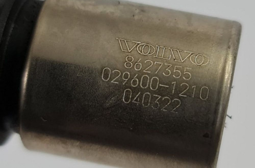 CZUJNIK POŁOŻENIA WAŁKA VOLVO S60 I 2.4 8627355