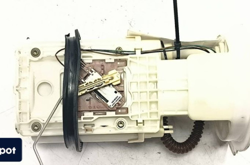 POMPKA PALIWOWA VOLKSWAGEN GOLF V 1K0919051M
