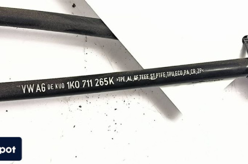 DŹWIGNIA ZMIANY BIEGÓW VOLKSWAGEN GOLF V 1K0711113BG