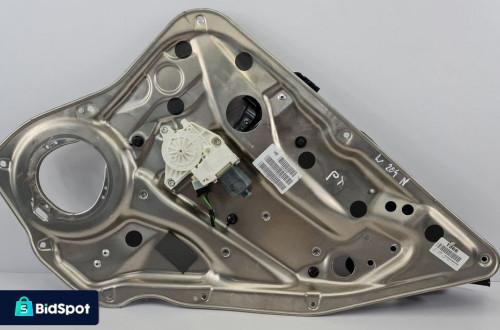 MECHANIZM PODNOŚNIK SZYBY PRAWY TYŁ MERCEDES W204