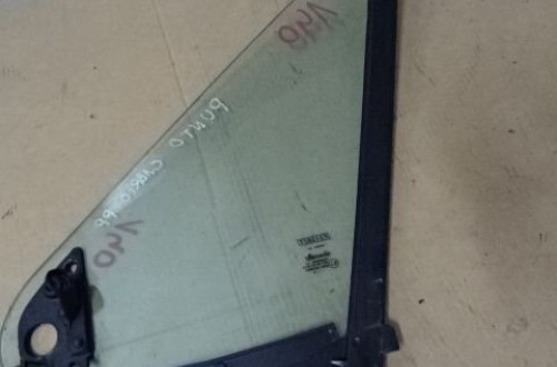 SZYBA KAROSERYJNA PRAWY PRZÓD FIAT PUNTO I CABRIO NR140