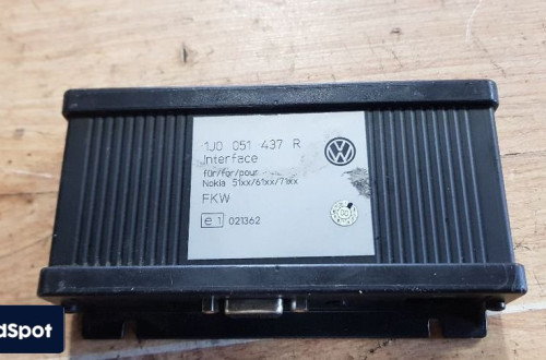 VOLKSWAGEN MODUŁ ZESTAWU GŁOŚNOMÓWIĄCEGO 1J0051437R
