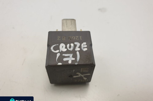 Chevrlet Cruze J305 2.0 VCDI PRZEKAŹNIK 13500120