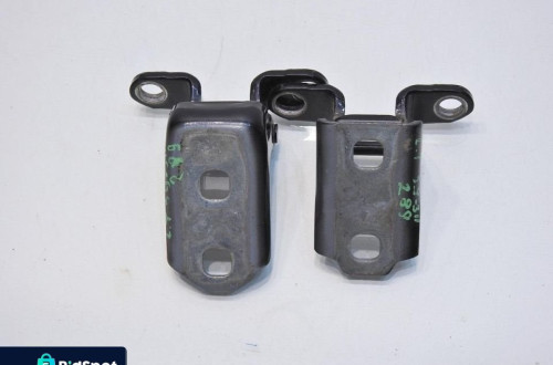 ZAWIASY DRZWI LEWY TYŁ 289 SAAB 9-3 II LIFT