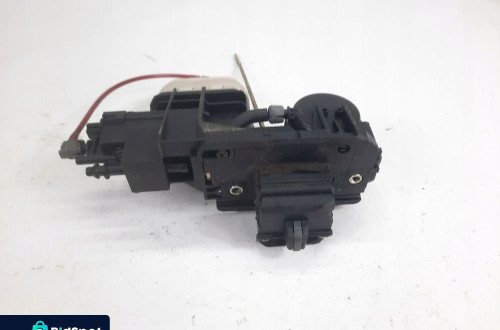 ZAMEK KLAPY BAGAŻNIKA MERCEDES S W220 A2208000478