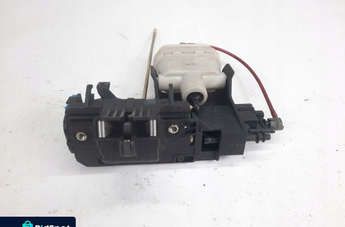 ZAMEK KLAPY BAGAŻNIKA MERCEDES S W220 A2208000478