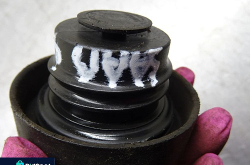 SAAB 93 II KOMBI 1.9TID KOREK WLEWU PALIWA