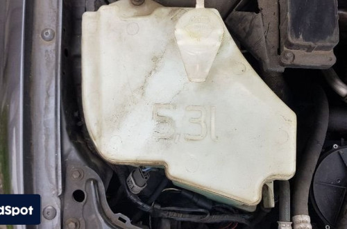 BMW E46  ZBIORNICZEK SPRYSKIWACZY
