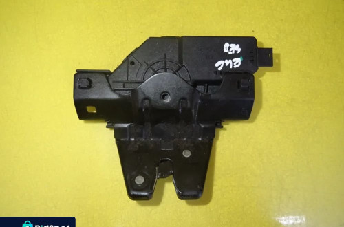 ZAMEK KLAPY BAGAŻNIKA BMW E46 4PIN 8196401 SEDAN NR102