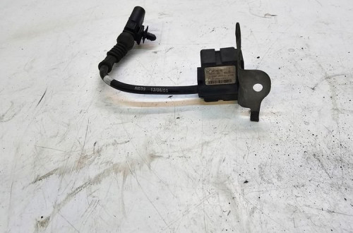 CZUJNIK PRZYSPIESZENIA AUDI Q7 TOUAREG 7L0907674B