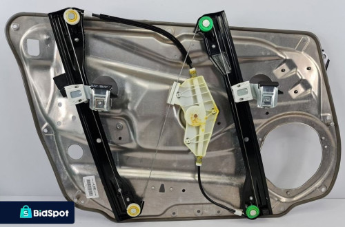 MECHANIZM SZYBY PRAWY PRZÓD MERCEDES W204