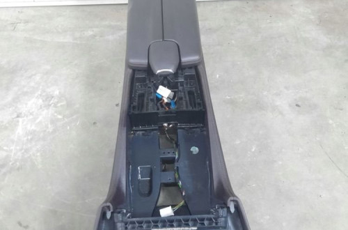 MERCEDES CLS W218 PODŁOKIETNIK ŚRODKOWY TUNEL