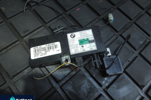 BMW SERIA E39 MODUŁ WZMACNIACZ ANTENY 8364083