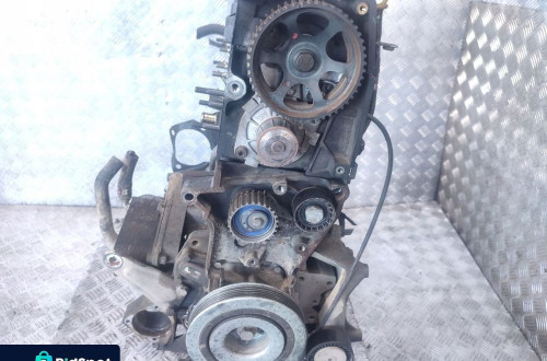 SILNIK SŁUPEK FIAT CROMA (2005-2007) 1.9 JTD 8V 120KM 939A1000