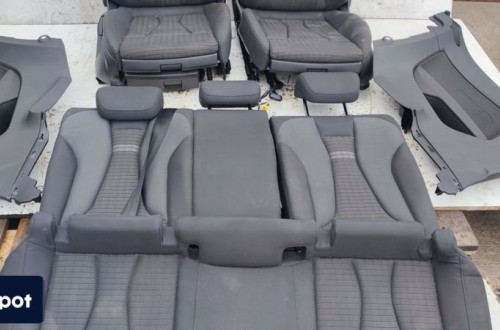 FOTEL FOTELE AUDI A3 8V 3-DRZWI KUBEŁKI SPORT MATERIAŁ