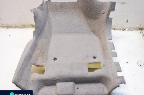 DYWAN WYKŁADZINA PRAWY PRZÓD VOLVO V50 LIFT
