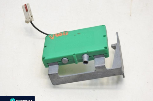 WZMACNIACZ ANTENY VOLVO V70 II 9459222