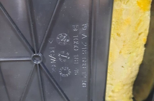 MERCEDES W218 CLS TUNEL ŚRODKOWY PODŁOKIETNIK TYŁ
