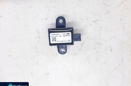 Mercedes W212 Sensor Czujnik Uderzenia A2128205026