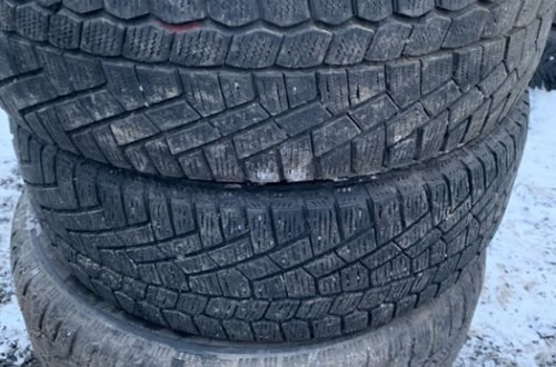 Para opon zimowych zimówki 180/60 R15 Continental 2 SZTUKI