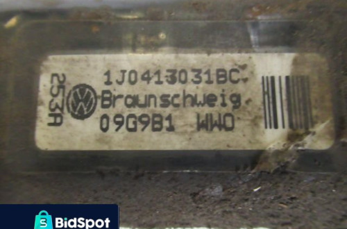MCPERSON LEWY PRZÓD PRZEDNI AUDI A3 8P
