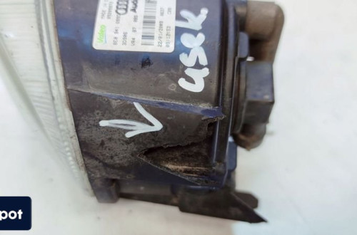 HALOGEN LEWY PRZÓD AUDI A3 8P A4 B7 8E0941699C USZKODZONY