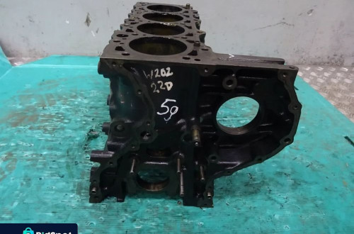 BLOK DÓŁ SILNIKA MERCEDES W202 2.2 604910 NR59