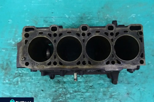 BLOK DÓŁ SILNIKA MAZDA 6 2.0 CITD RF5C NR50