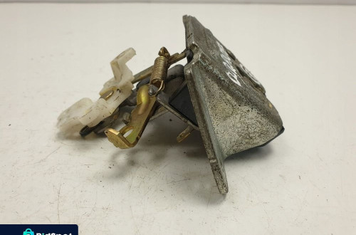 Mitsubishi Outlander I ZAMEK KLAPY BAGAŻNIKA tyl