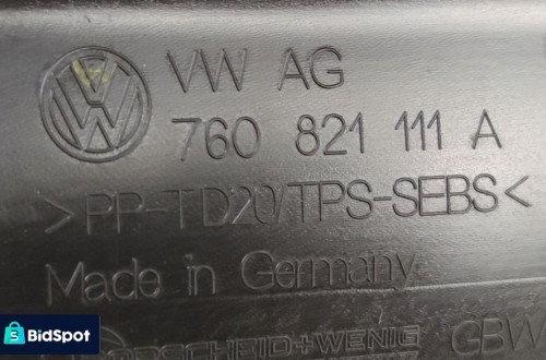 TOUAREG III LEWE WYGŁUSZENIE BŁOTNIKA 760821111A