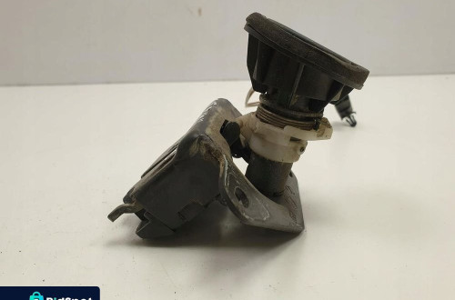Fiat Punto II ZAMEK TYLNEJ KLAPY BAGAŻNIKA